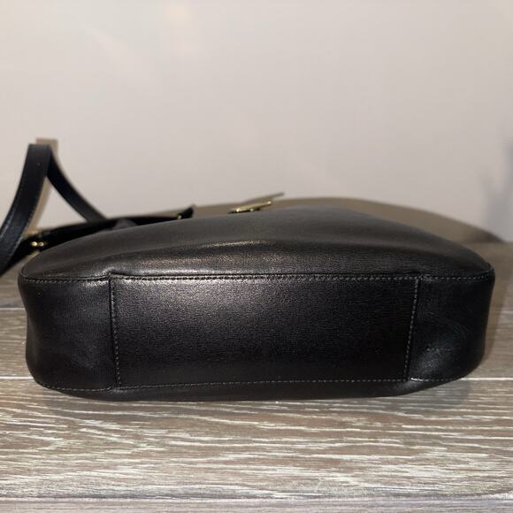 GIVENCHY Black Leather One Shoulder Bag Formal Shoulder Bag Crossbody Authentic - Picture 8 of 16